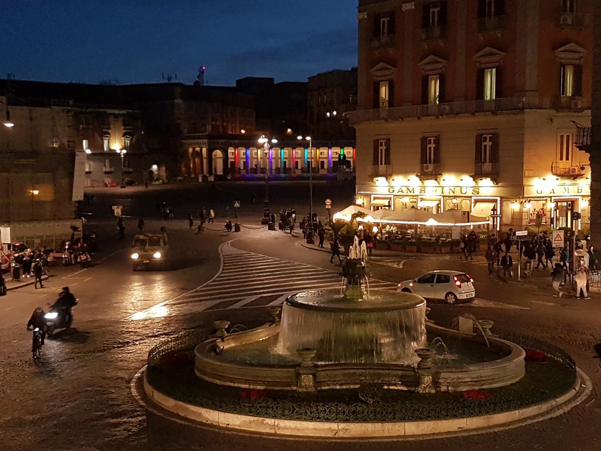 Bed and Breakfast Residenza Dell'Opera Neapel Exterior foto